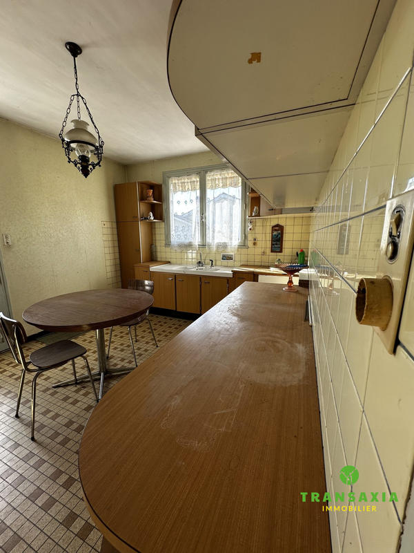 Maison - 170 m² - 7 pièces