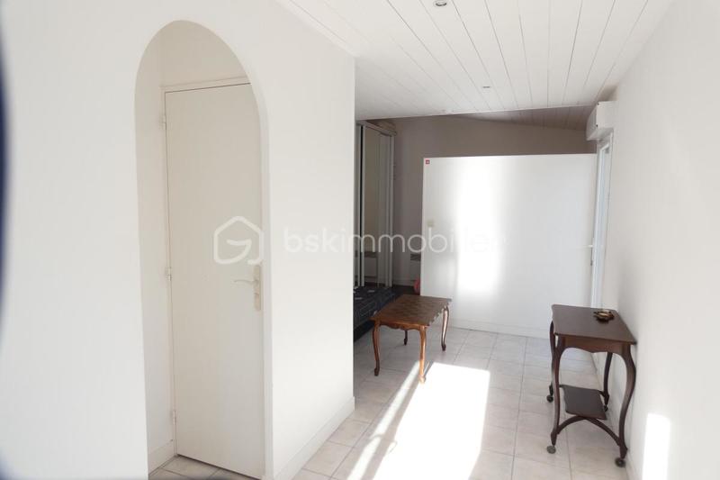 Maison traditionnelle - 121 m² - 6 pièces