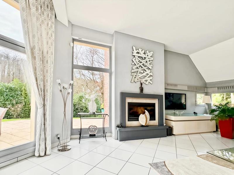 Maison d'architecte - 205 m² - 8 pièces