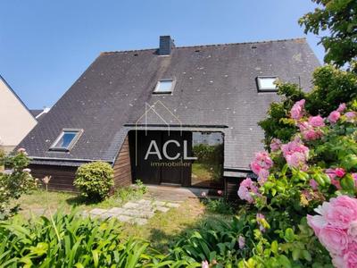 Maison - 130 m² - 7 pièces