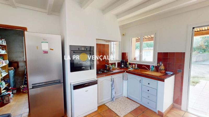 Maison - 104 m² - 5 pièces