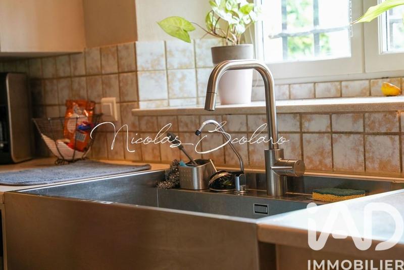 Maison - 310 m² - 8 pièces