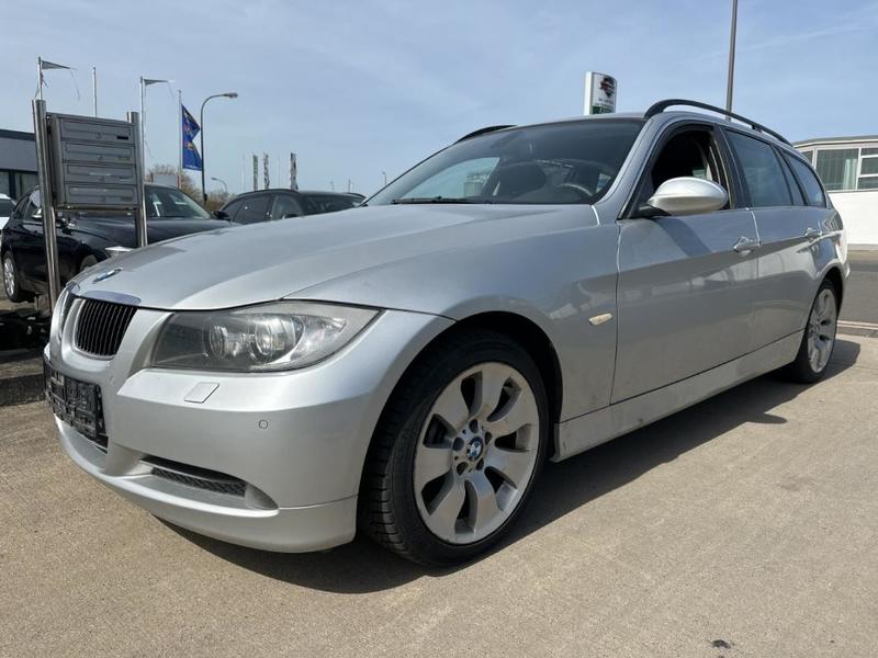 Bmw Série 3 Touring E91 330xi 272ch Luxe a