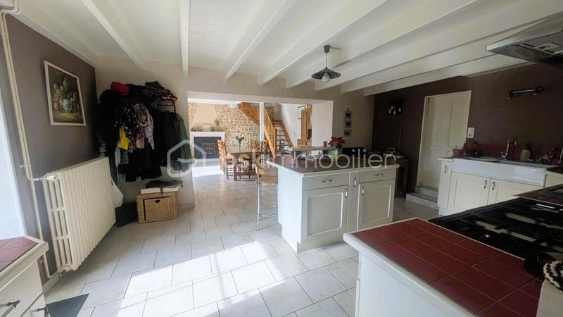 Maison en pierre - 110 m² - 6 pièces