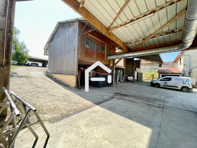 Maison - 160 m² - 7 pièces