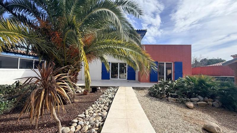 Villa - 255 m² - 5 pièces