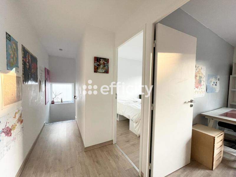 Pavillon - 85 m² - 4 pièces