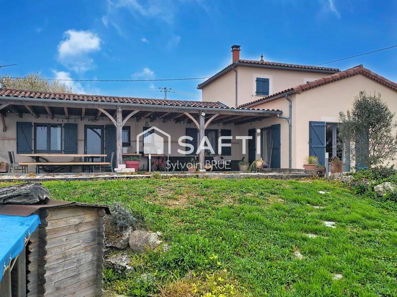 Maison - 140 m² - 5 pièces