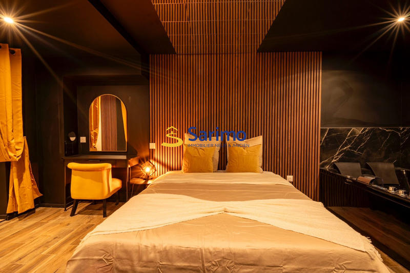 Appartement - 85 m² - 4 pièces