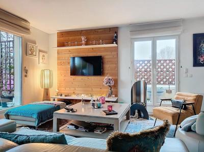 Appartement - 114 m² - 3 pièces