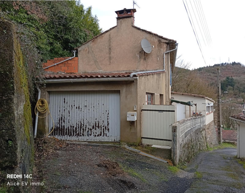 Maison - 110 m² - 6 pièces