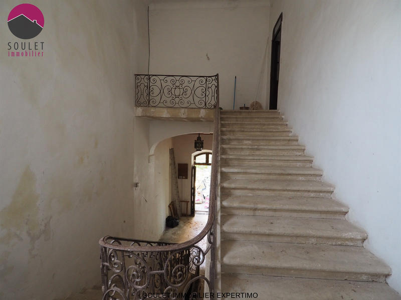 Propriété - 540 m² - 20 pièces