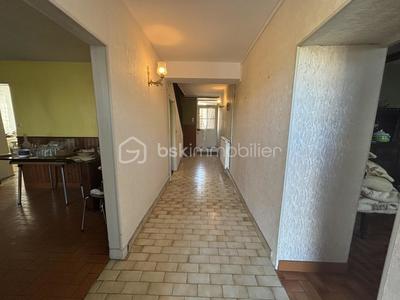 Maison ancienne - 177 m² - 8 pièces