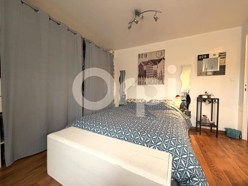 Maison - 91 m² - 5 pièces