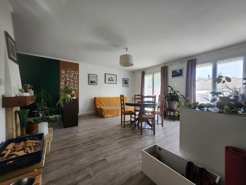 Maison - 126 m² - 7 pièces