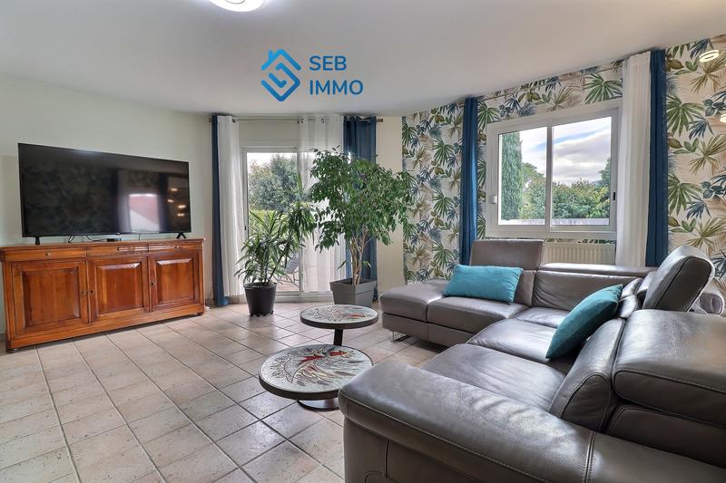 Maison - 120 m² - 5 pièces