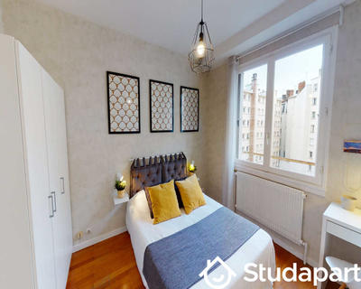 Chambre - 70 m² - 1 pièce