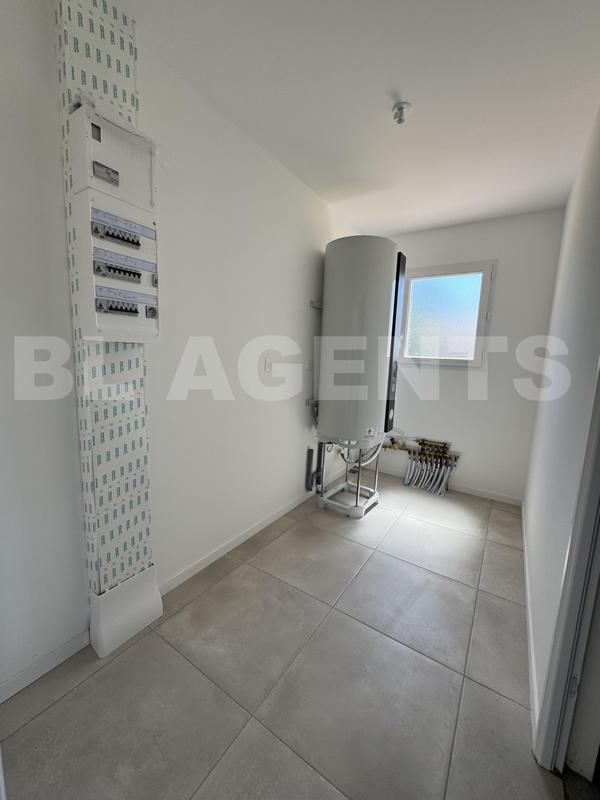 Maison contemporaine - 99 m² - 4 pièces