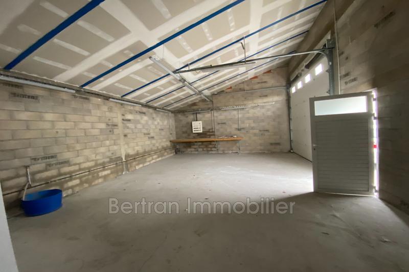Local commercial - 84 m²