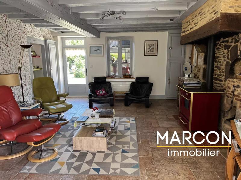 Maison - 144 m² - 7 pièces