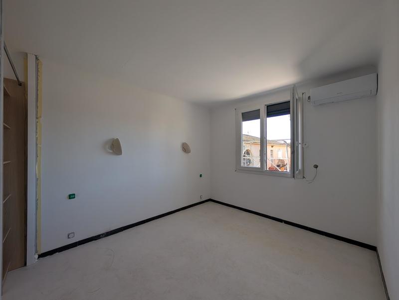 Maison traditionnelle - 115 m² - 6 pièces