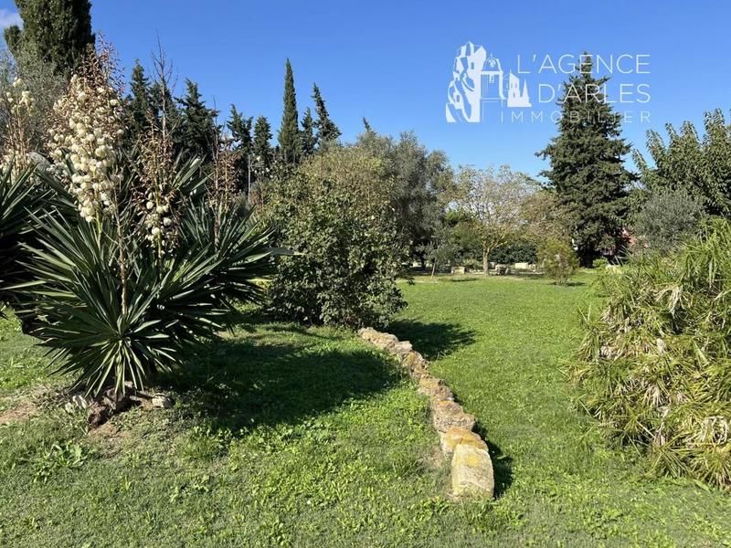 Propriété - 435 m² - 15 pièces