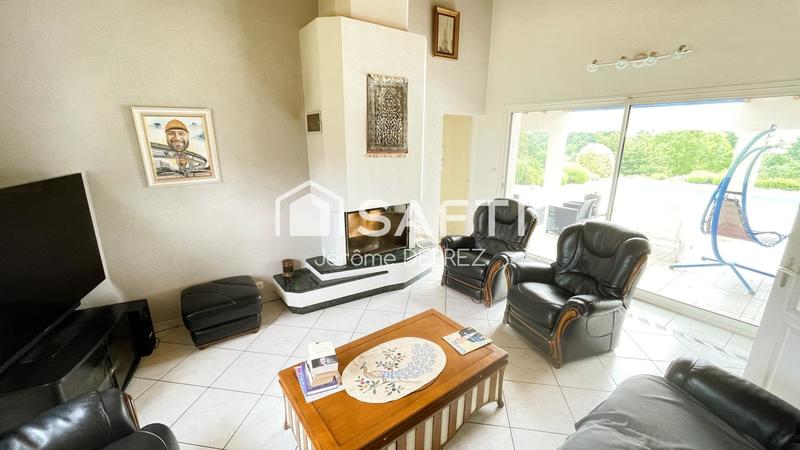 Maison - 150 m² - 8 pièces