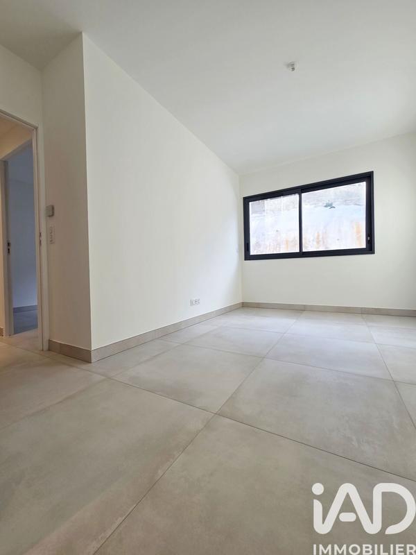 Appartement - 98 m² - 4 pièces