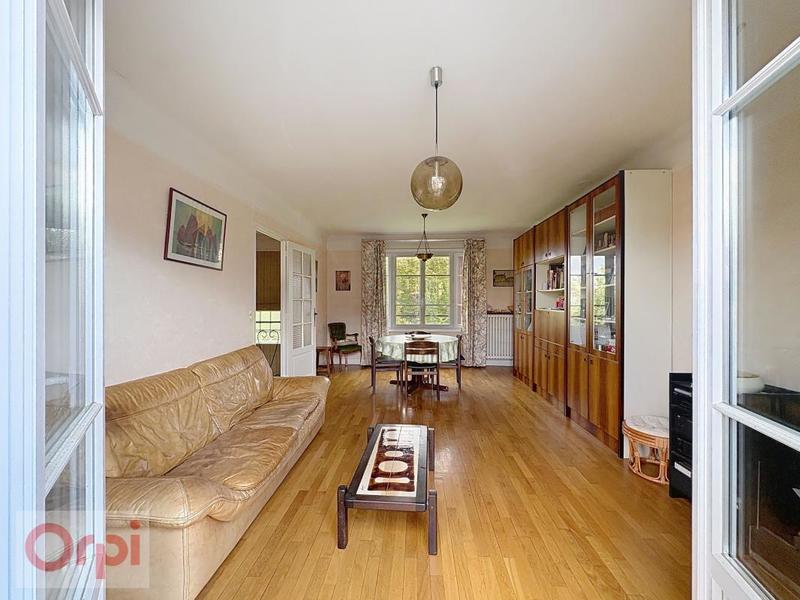 Pavillon - 144 m² - 6 pièces