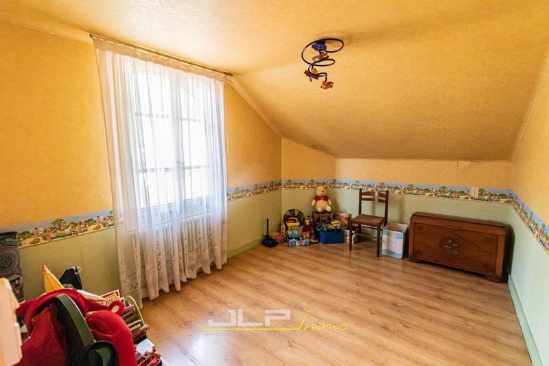 Maison - 194 m² - 8 pièces