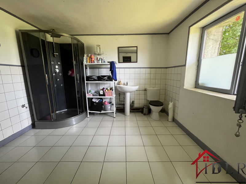 Maison de village - 190 m² - 10 pièces