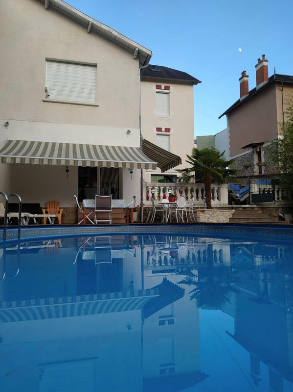 Maison - 140 m² - 6 pièces