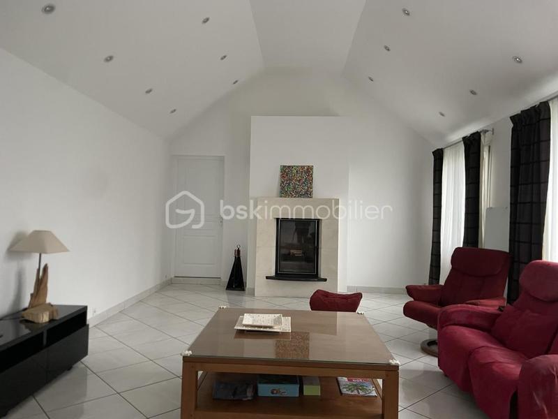 Demeure - 218 m² - 5 pièces