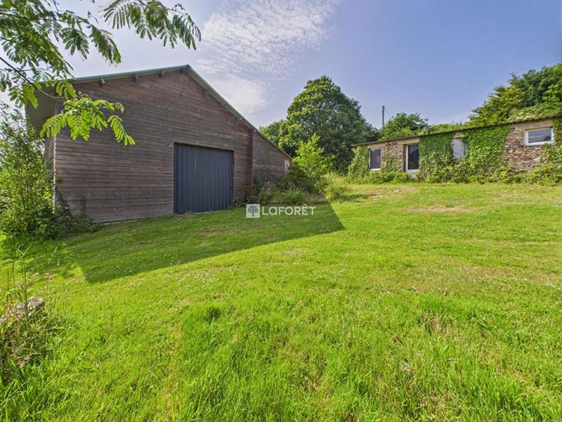 Maison - 342 m² - 12 pièces