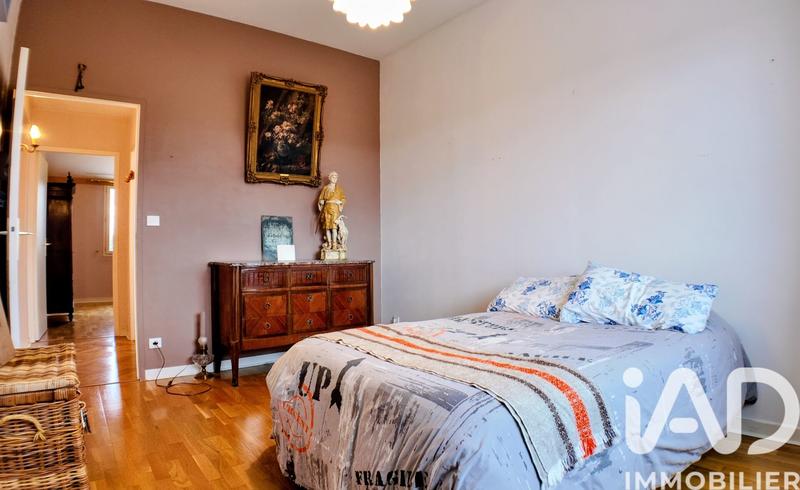 Maison - 180 m² - 8 pièces