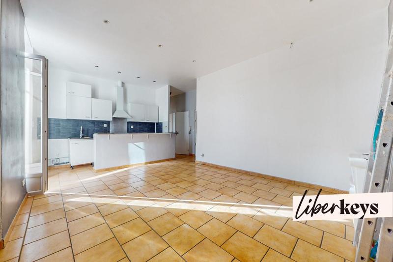 Maison - 176 m² - 8 pièces