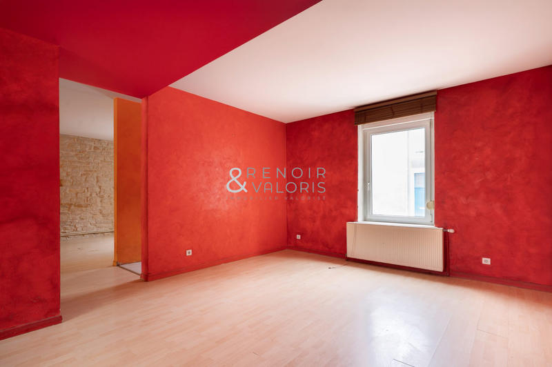 Maison - 161 m² - 8 pièces