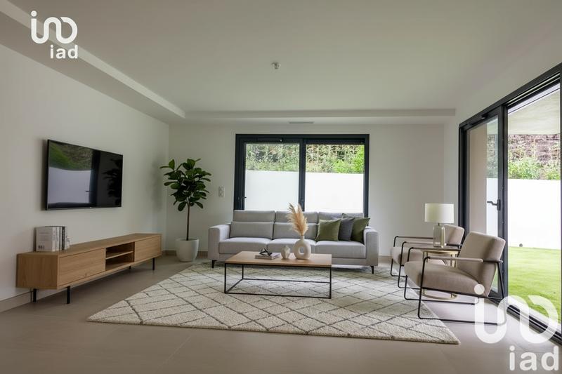 Appartement - 92 m² - 4 pièces