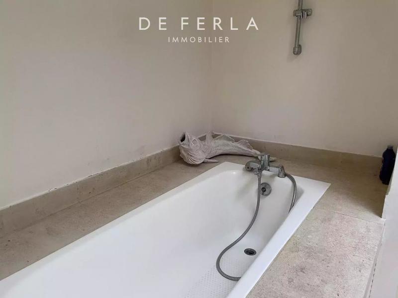 Maison - 183 m² - 7 pièces