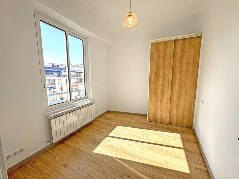 Appartement - 81 m² - 3 pièces