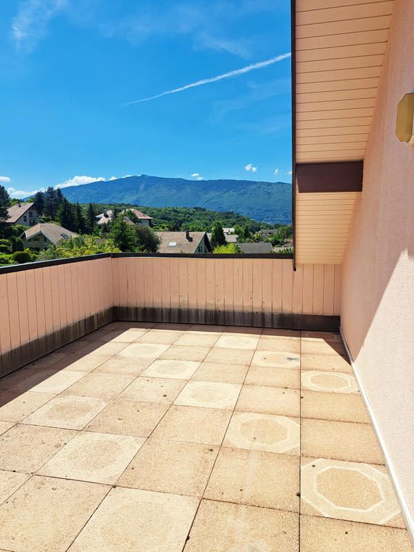 Maison - 202 m² - 5 pièces