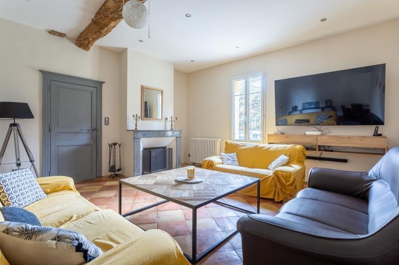 Maison - 289 m² - 8 pièces