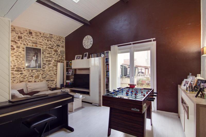 Maison - 95 m² - 3 pièces