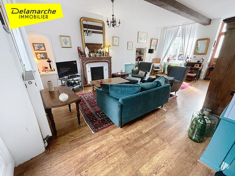 Maison - 166 m² - 6 pièces