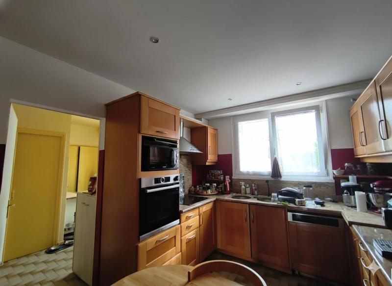 Propriété - 277 m² - 6 pièces