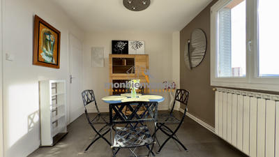 Appartement - 68 m² - 4 pièces