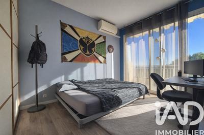 Appartement - 95 m² - 4 pièces