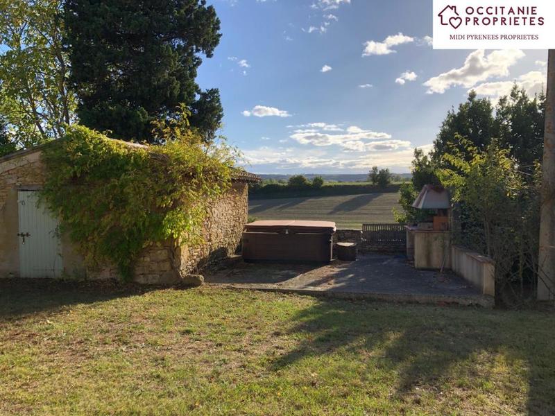 Corps de ferme - 412 m² - 10 pièces