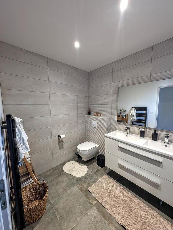 Maison - 138 m² - 5 pièces