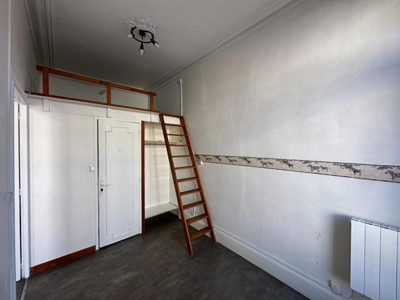 Immeuble - 245 m² - 11 pièces